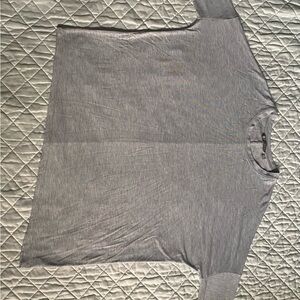 Athleta  Gray Short Sleeve T-Shirt